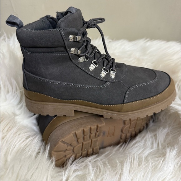 BGAUDI Big Boys Size 6 Gray Ankle Boots Shoes - Picture 2 of 11